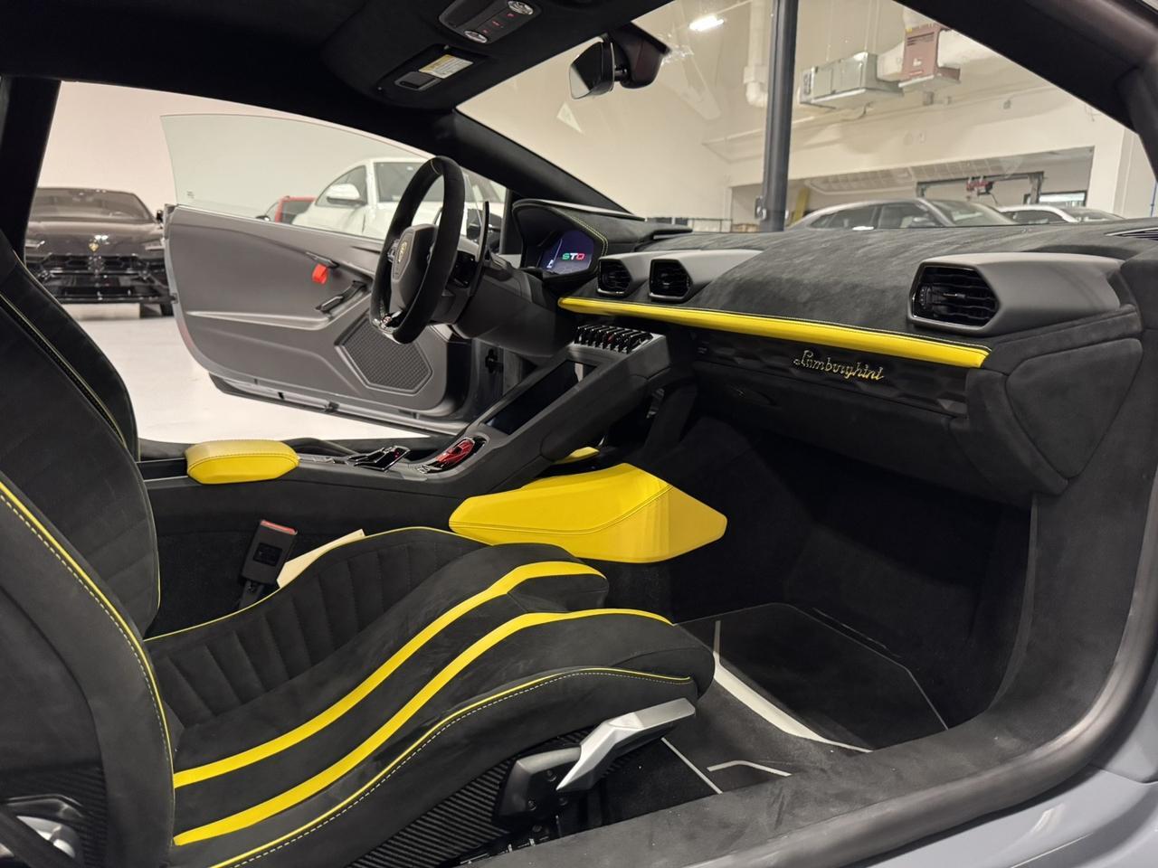 2023 Lamborghini Huracan STO Brentwood TN