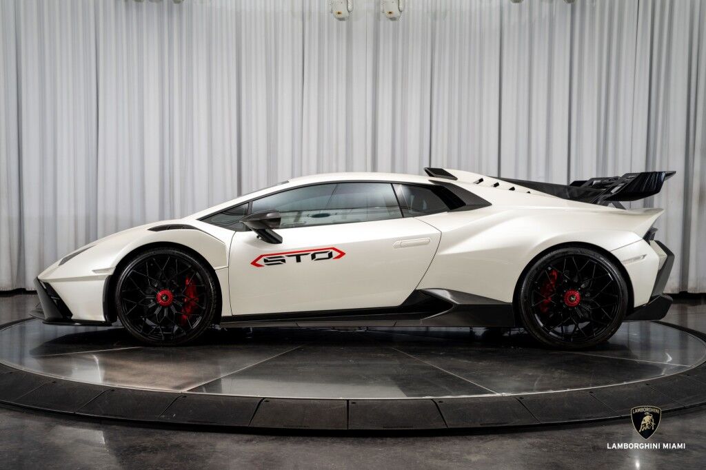 2023 Lamborghini Huracan STO North Miami Beach FL