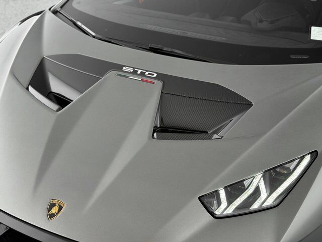 2023 Lamborghini Huracan STO Base Bellevue WA