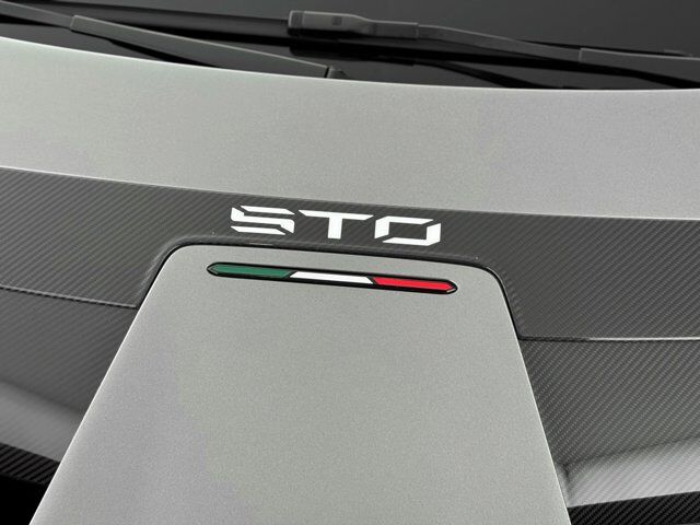 2023 Lamborghini Huracan STO Base Bellevue WA