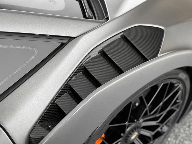 2023 Lamborghini Huracan STO Base Bellevue WA