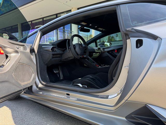 2023 Lamborghini Huracan STO Base Bellevue WA
