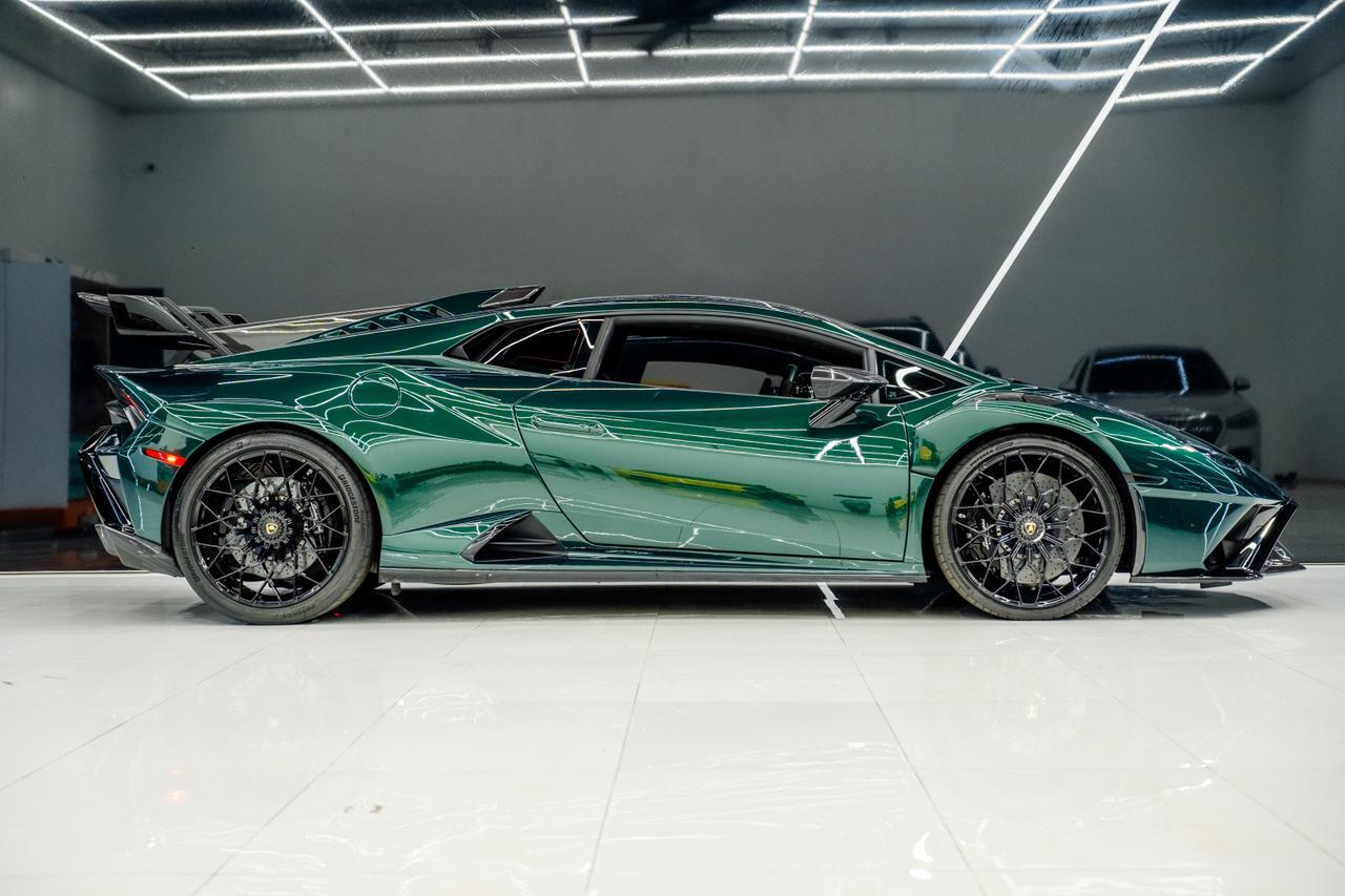 2023 Lamborghini Huracan STO Base Miami FL