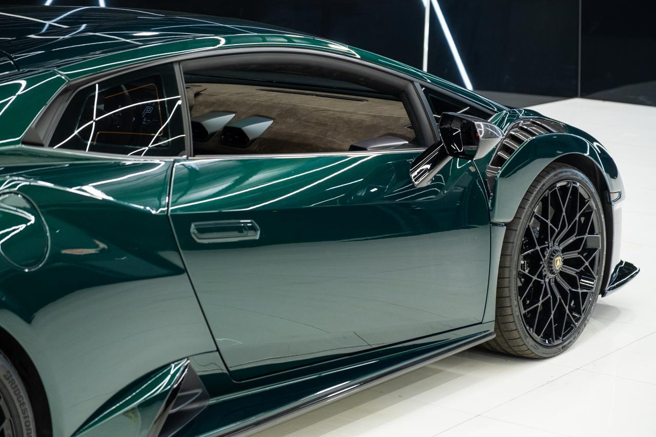 2023 Lamborghini Huracan STO Base Miami FL