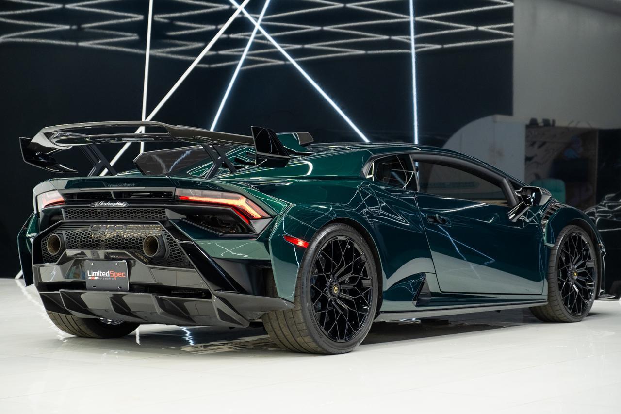 2023 Lamborghini Huracan STO Base Miami FL