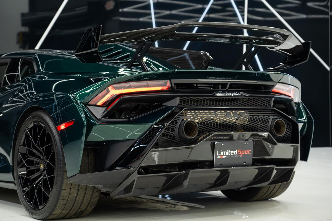 2023 Lamborghini Huracan STO Base Miami FL