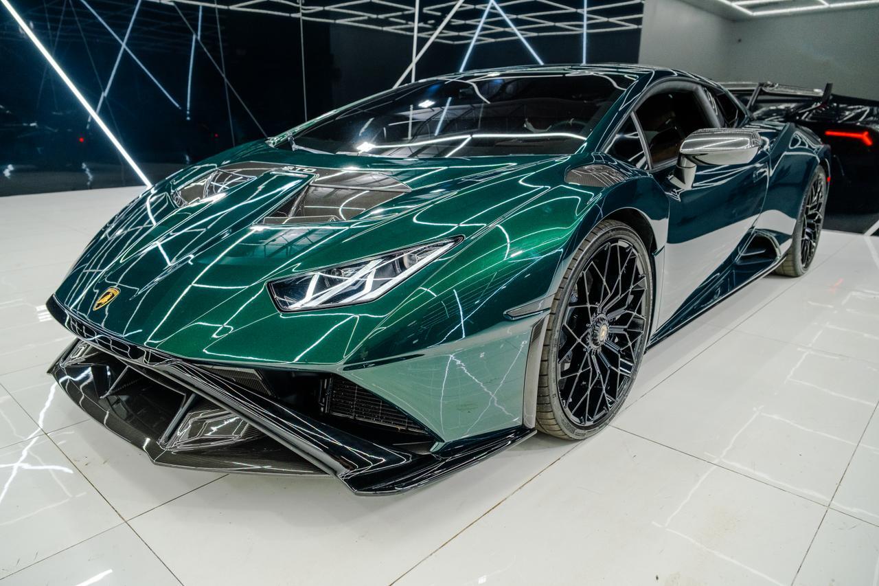2023 Lamborghini Huracan STO Base Miami FL