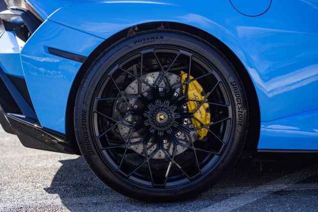 2023 Lamborghini Huracan STO Base Paramus NJ