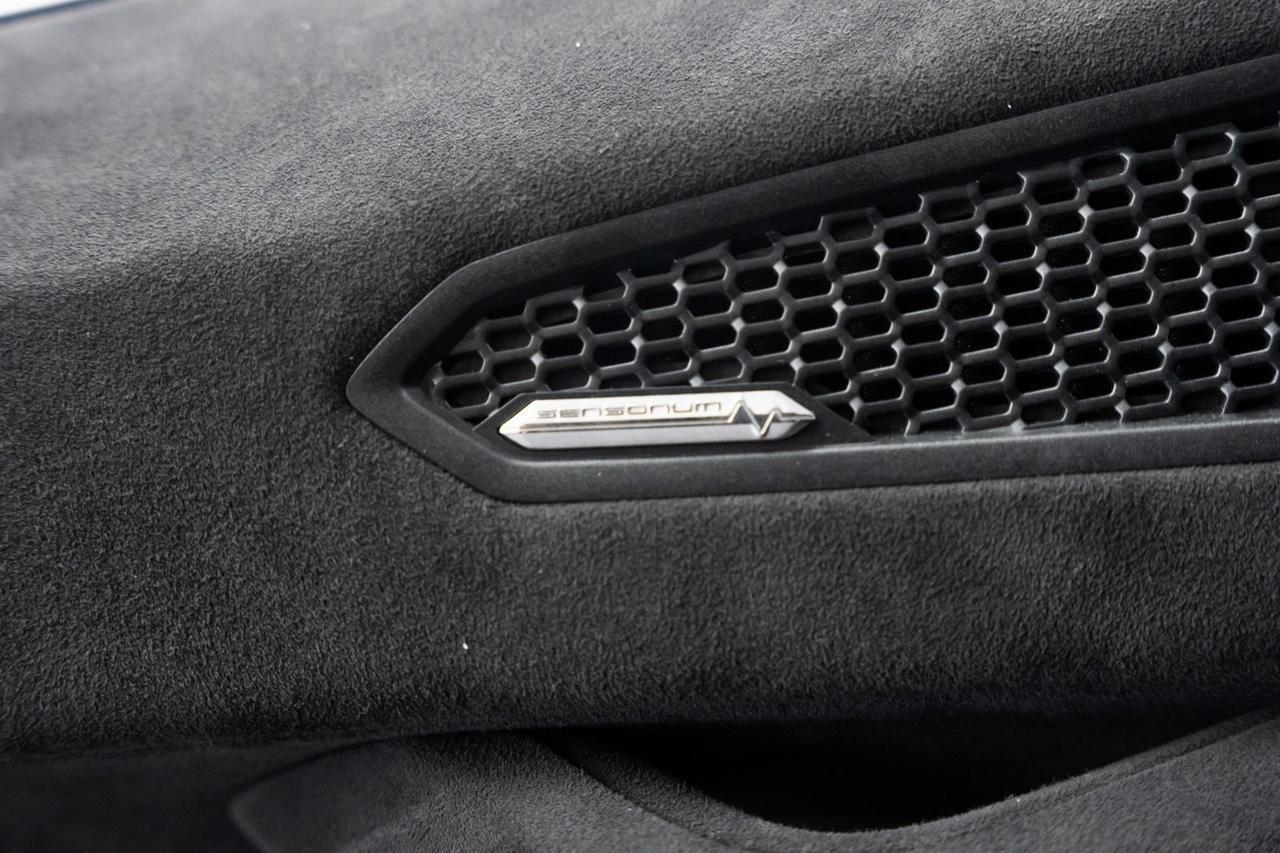 2023 Lamborghini Huracan Sterrato Akrapovic Exhaust Carbon Ceramic Brakes Portland OR