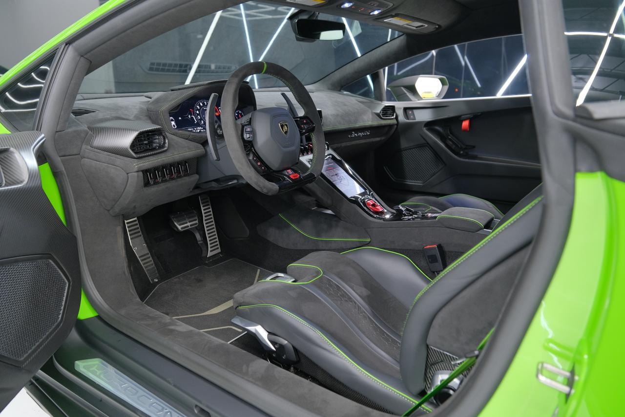 2023 Lamborghini Huracan Sterrato Base Miami FL