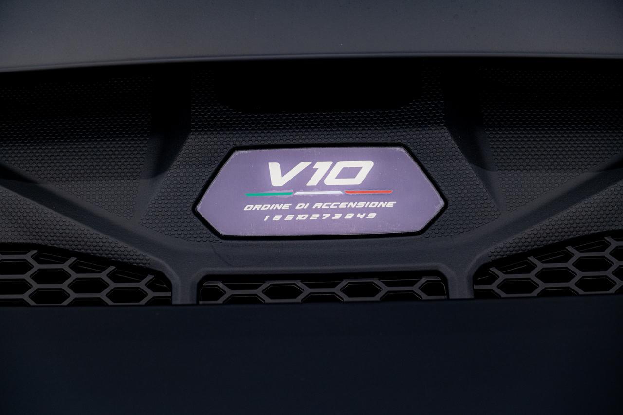 2023 Lamborghini Huracan Sterrato Base Miami FL