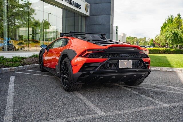 2023 Lamborghini Huracan Sterrato Base Paramus NJ