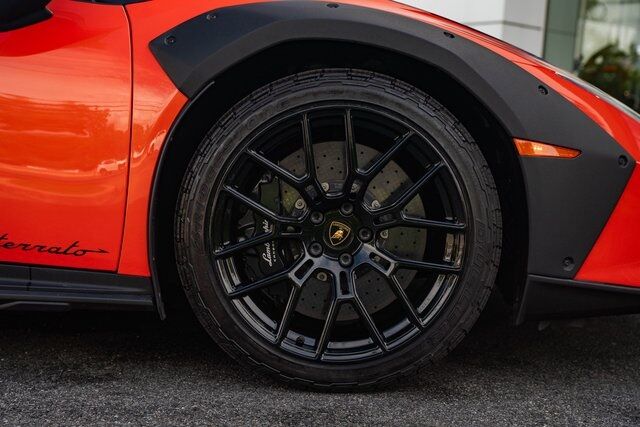 2023 Lamborghini Huracan Sterrato Base Paramus NJ