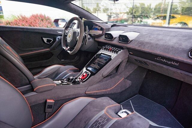 2023 Lamborghini Huracan Sterrato Base Paramus NJ