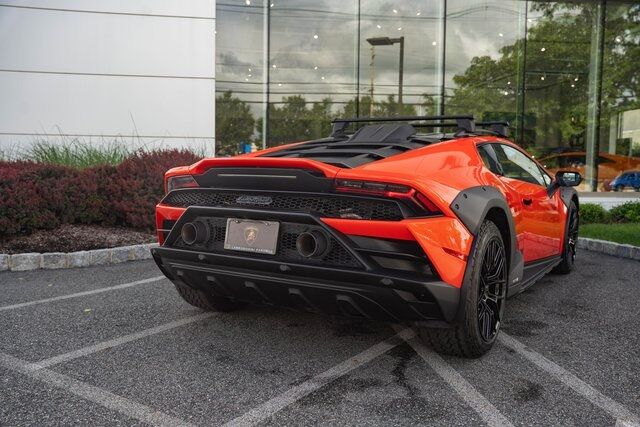 2023 Lamborghini Huracan Sterrato Base Paramus NJ
