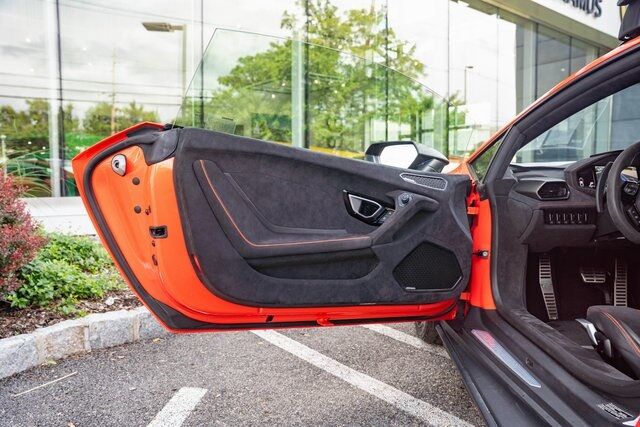 2023 Lamborghini Huracan Sterrato Base Paramus NJ