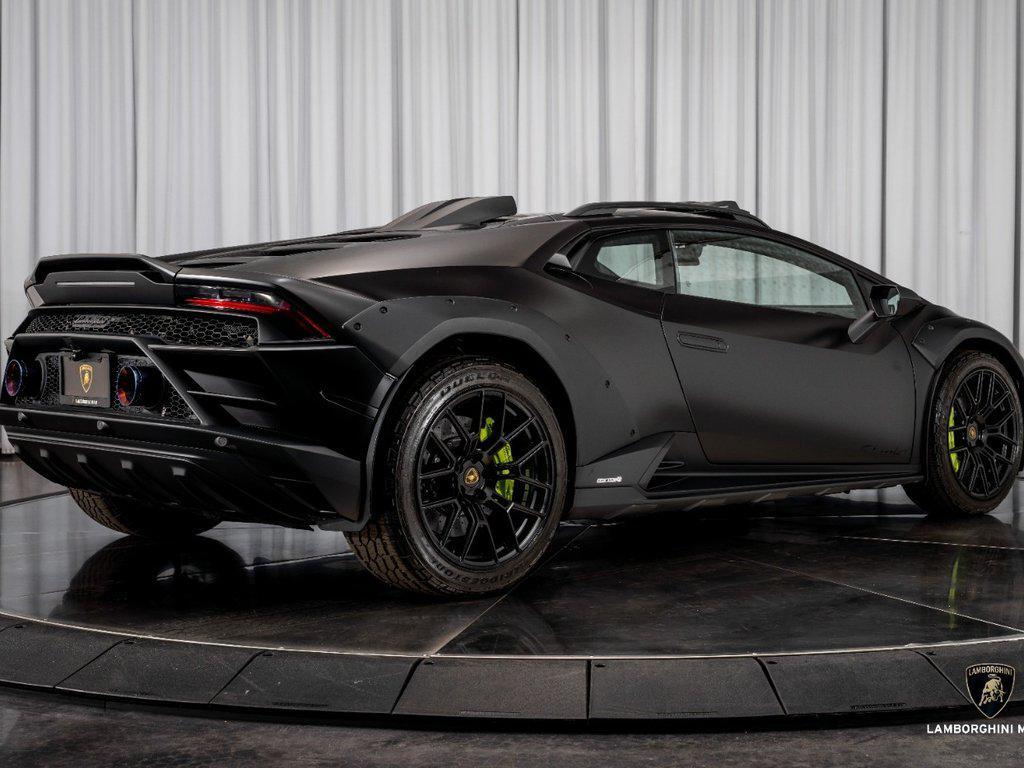 2023 Lamborghini Huracan Sterrato Coupe