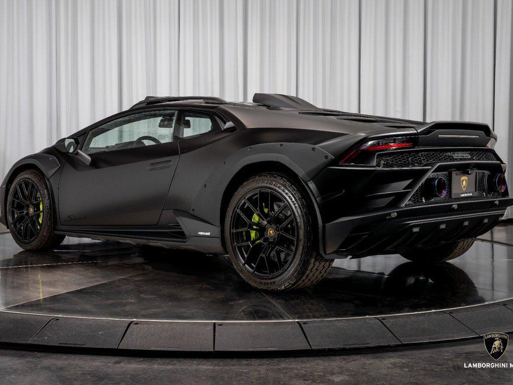 2023 Lamborghini Huracan Sterrato Coupe North Miami Beach FL