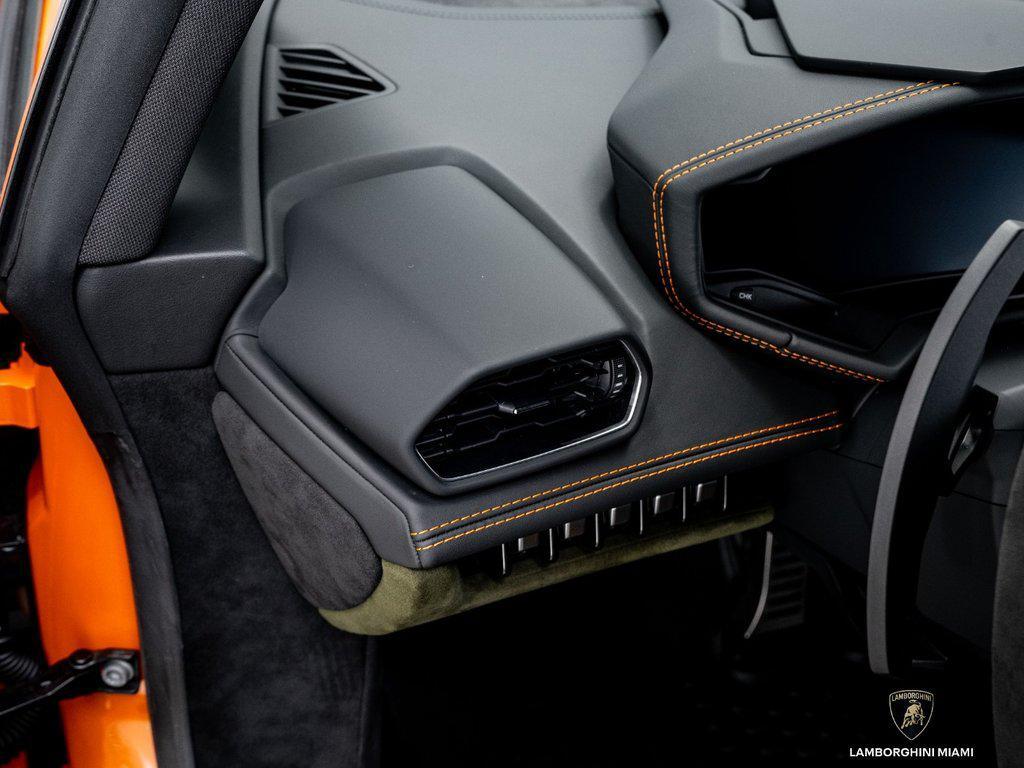 2023 Lamborghini Huracan Sterrato Coupe North Miami Beach FL