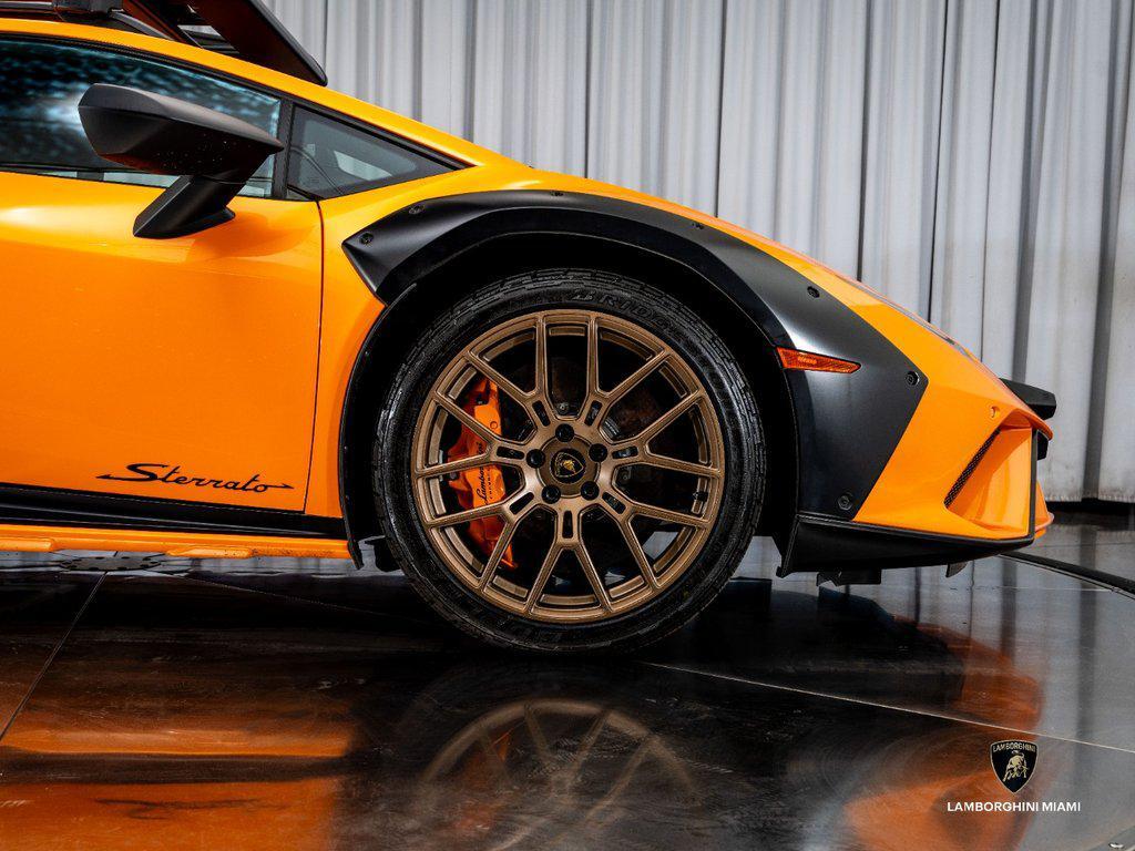 2023 Lamborghini Huracan Sterrato Coupe North Miami Beach FL