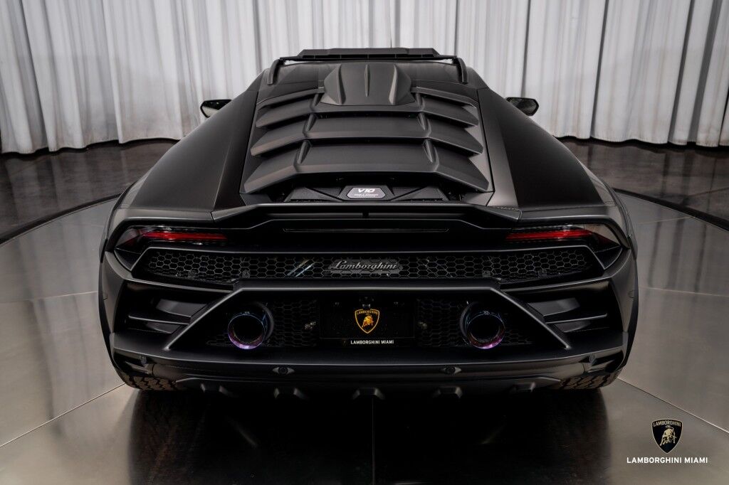 2023 Lamborghini Huracan Sterrato North Miami Beach FL