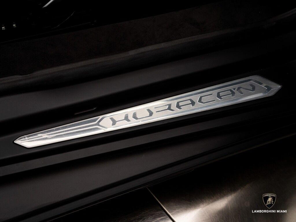2023 Lamborghini Huracan Sterrato North Miami Beach FL