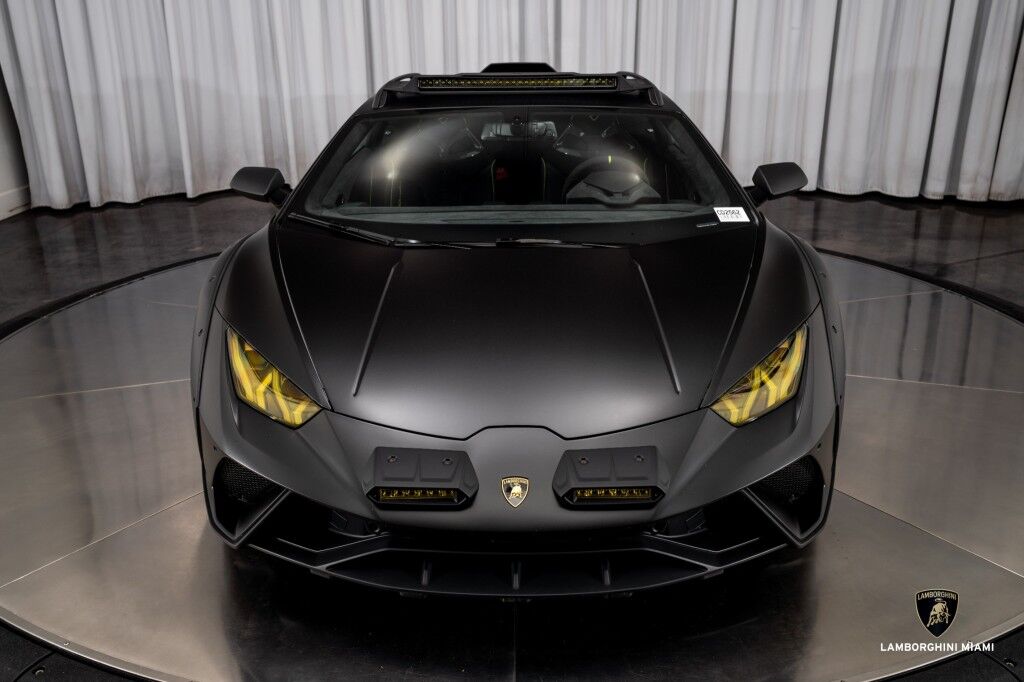 2023 Lamborghini Huracan Sterrato North Miami Beach FL