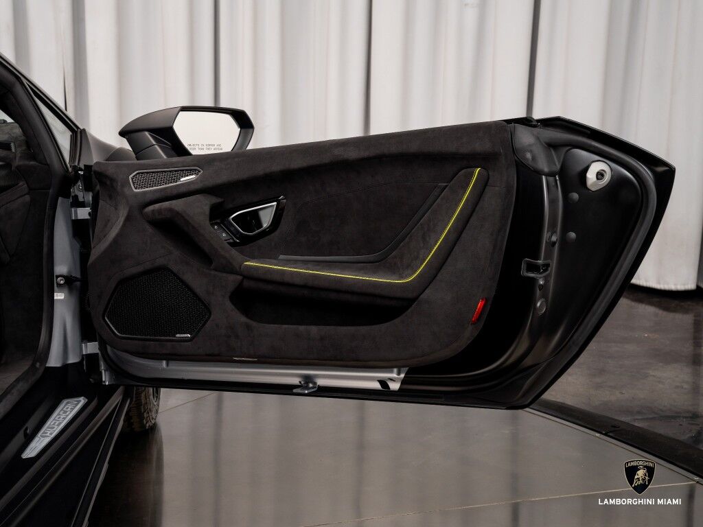 2023 Lamborghini Huracan Sterrato North Miami Beach FL