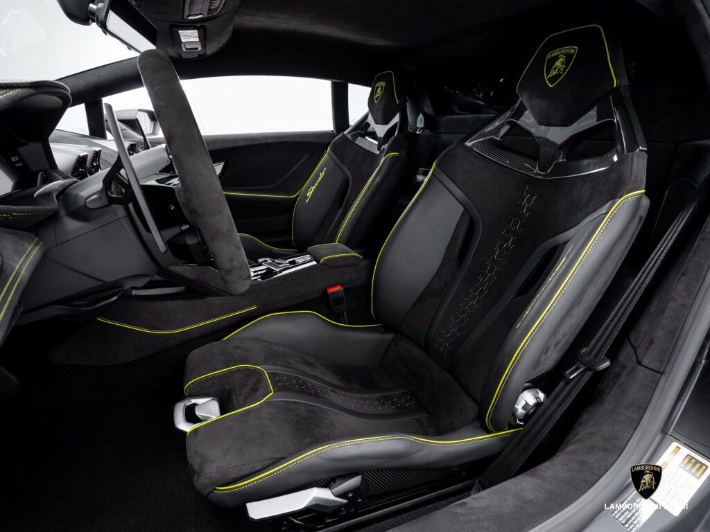 2023 Lamborghini Huracan Sterrato North Miami Beach FL