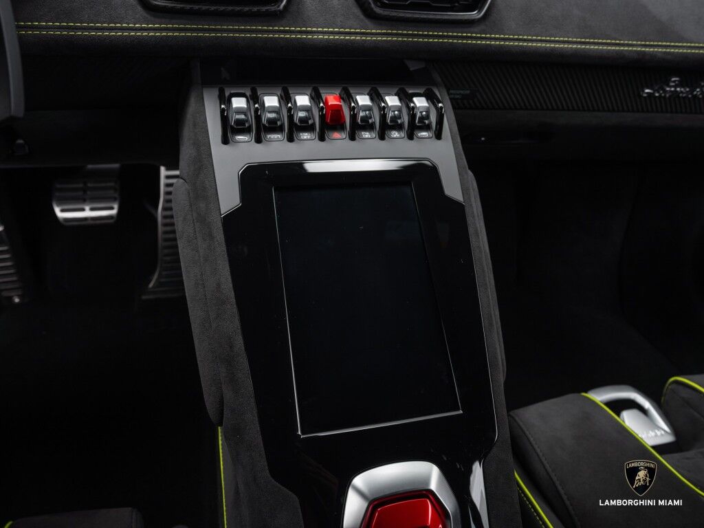 2023 Lamborghini Huracan Sterrato North Miami Beach FL