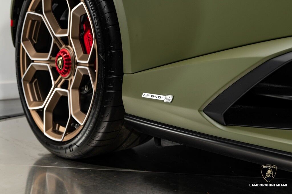 2023 Lamborghini Huracan Tecnica