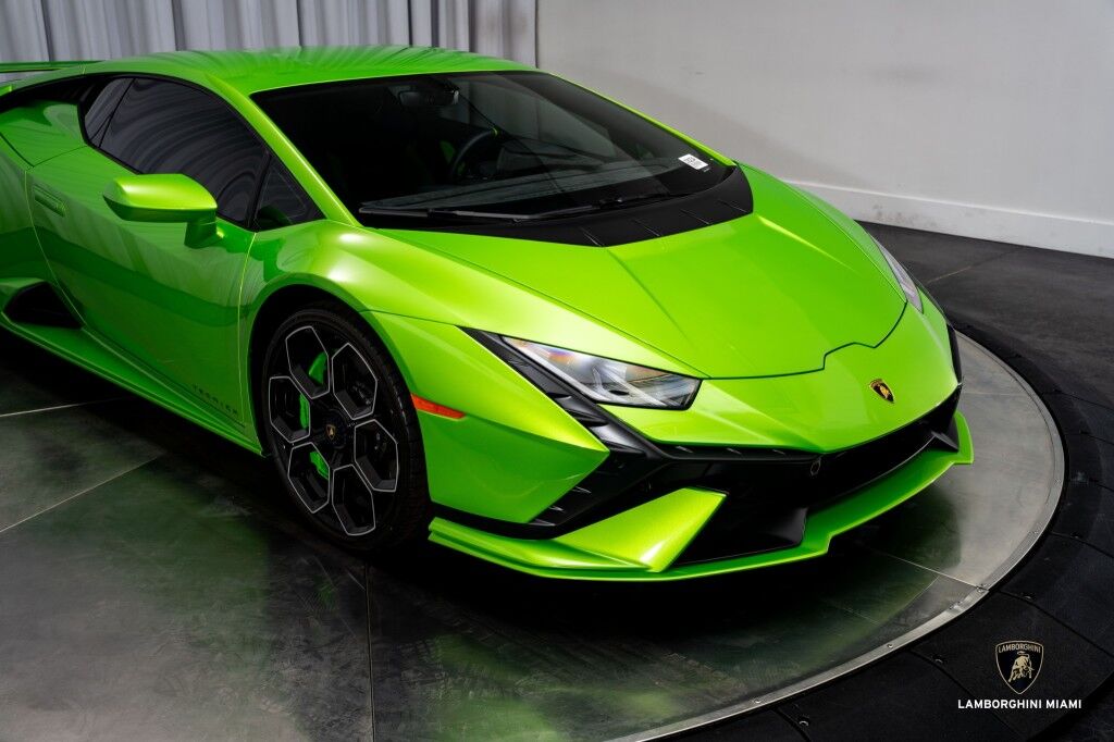 2023 Lamborghini Huracan Tecnica