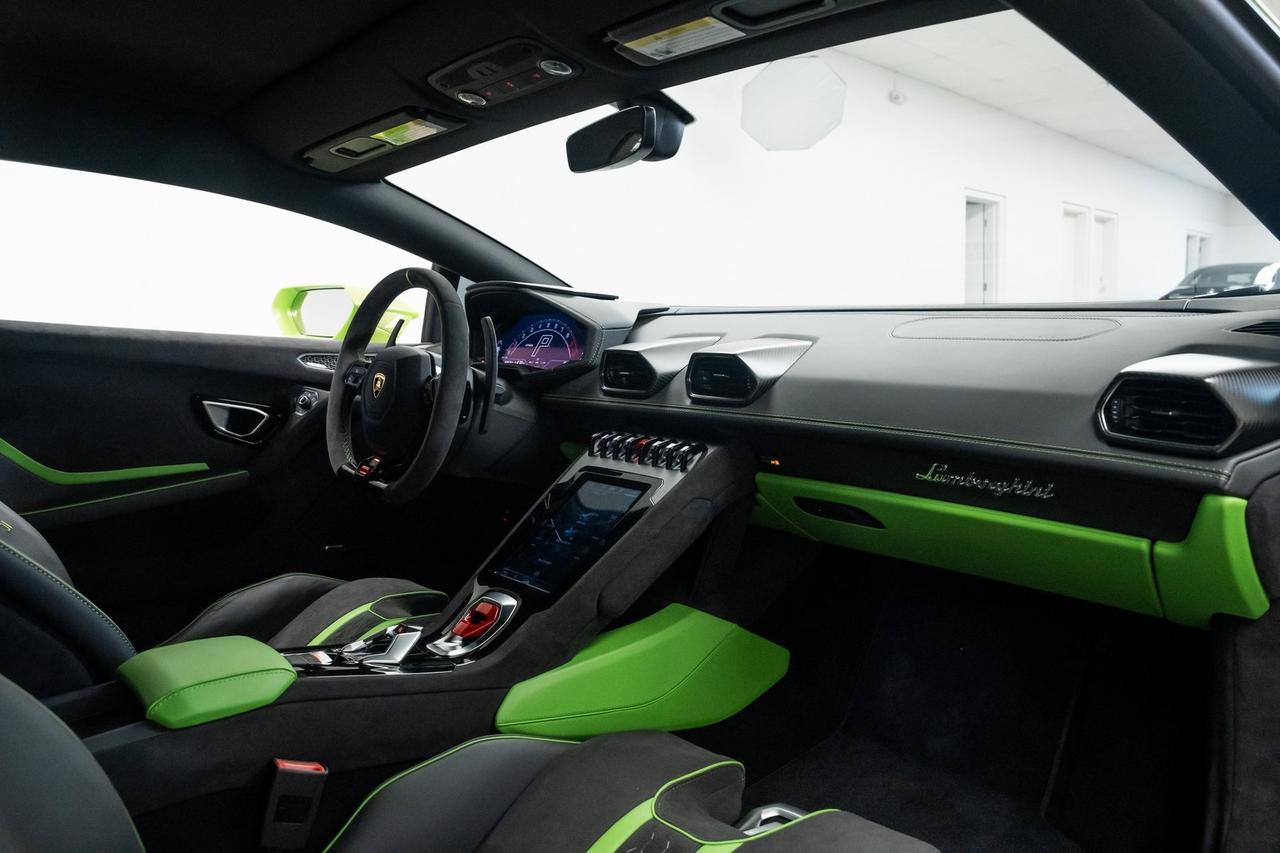 2023 Lamborghini Huracan Tecnica Base 1 Owner Carbon Sport Seats Front End Lift Portland OR