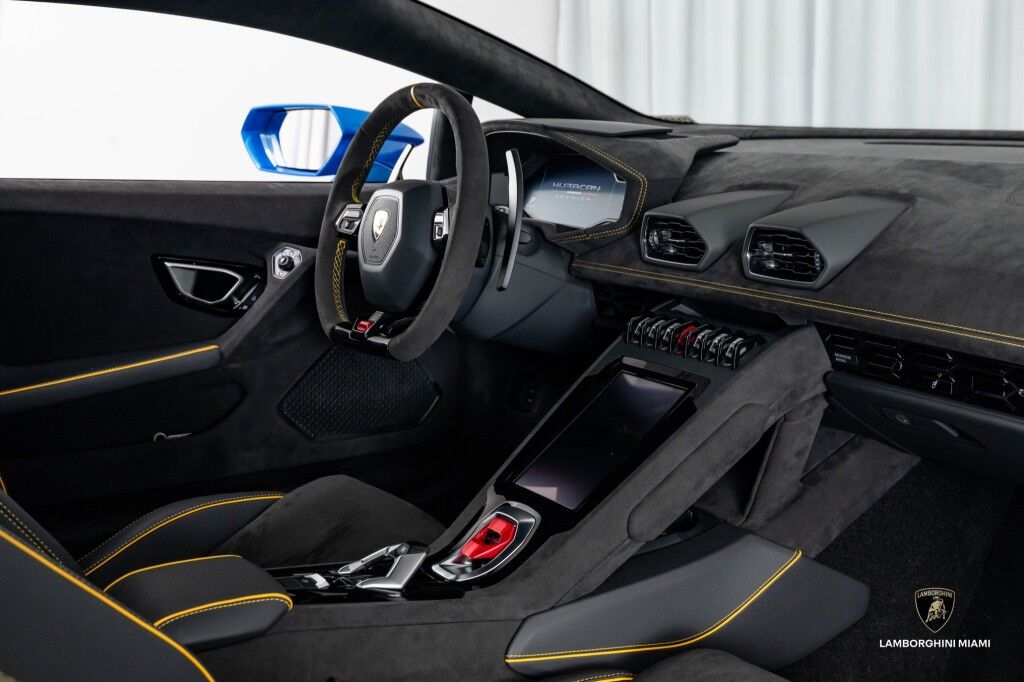 2023 Lamborghini Huracan Tecnica North Miami Beach FL