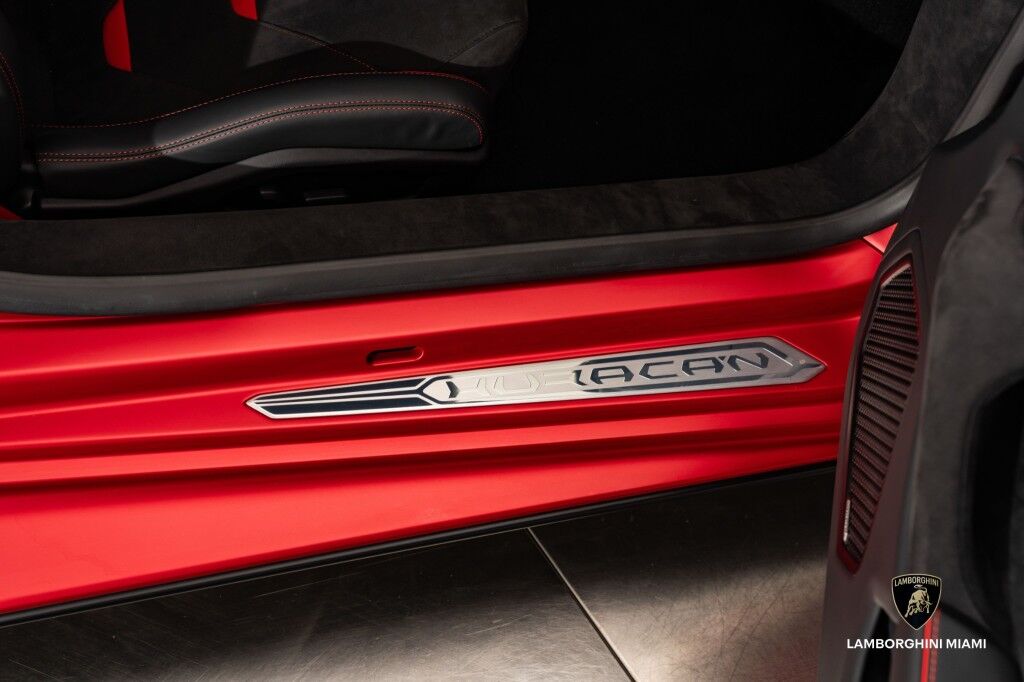 2023 Lamborghini Huracan Tecnica North Miami Beach FL
