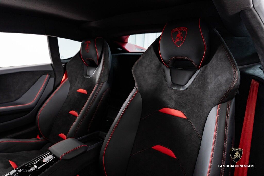 2023 Lamborghini Huracan Tecnica North Miami Beach FL