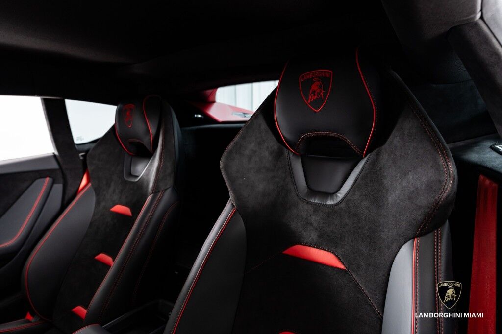 2023 Lamborghini Huracan Tecnica North Miami Beach FL