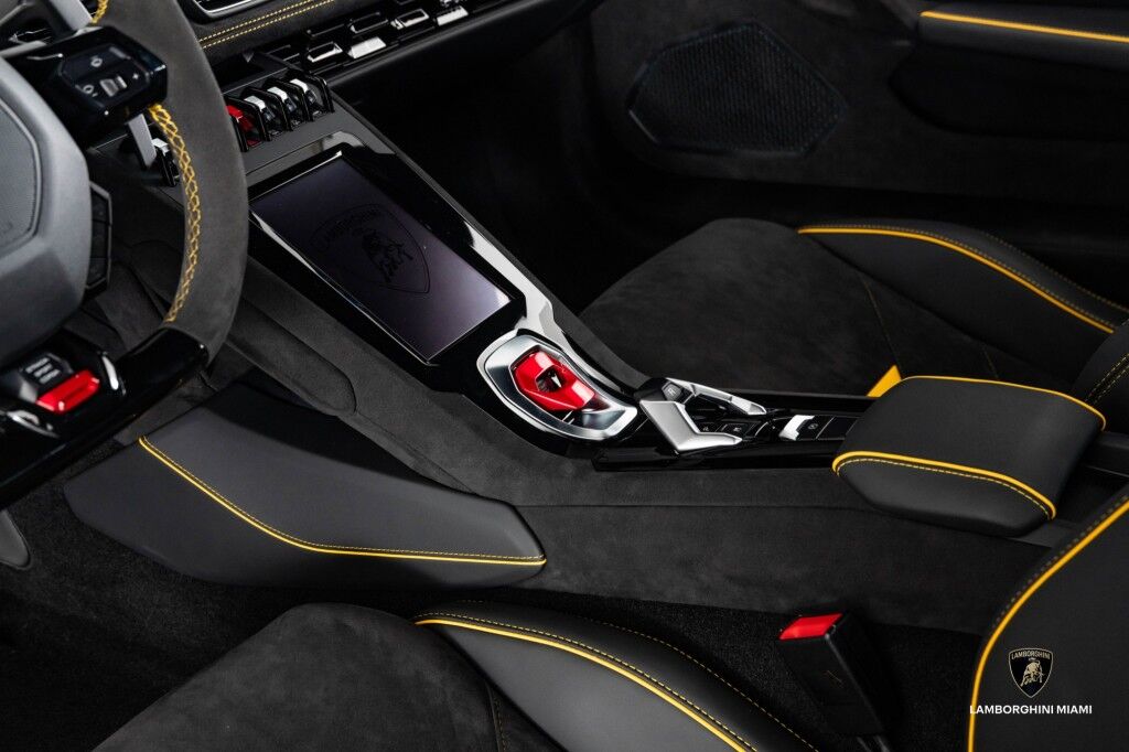 2023 Lamborghini Huracan Tecnica North Miami Beach FL