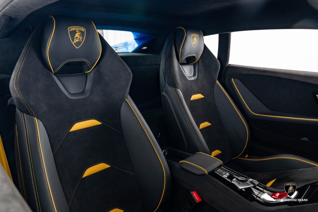 2023 Lamborghini Huracan Tecnica North Miami Beach FL