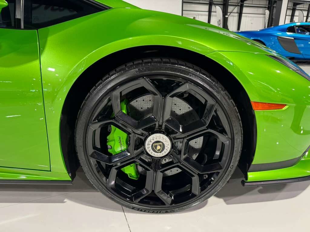 2023 Lamborghini Huracan Tecnica Verde Selvans paint/calipers, Ad Personam interior, centerlock wheels AND MORE!! Fort Lauderdale FL