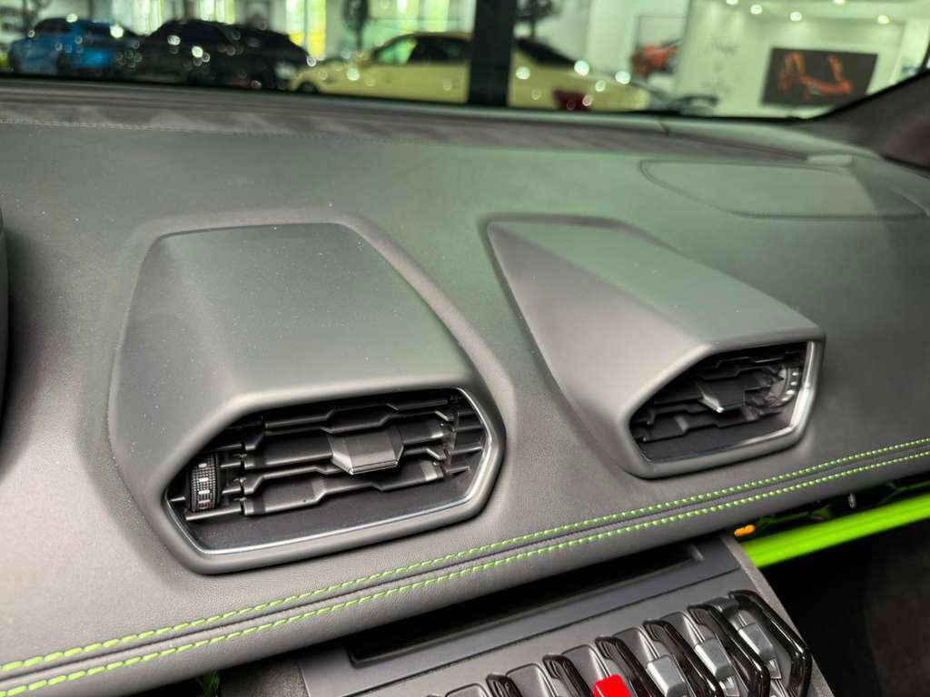 2023 Lamborghini Huracan Tecnica Verde Selvans paint/calipers, Ad Personam interior, centerlock wheels AND MORE!! Fort Lauderdale FL