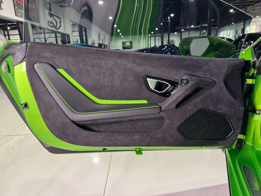 2023 Lamborghini Huracan Tecnica Verde Selvans paint/calipers, Ad Personam interior, centerlock wheels AND MORE!! Fort Lauderdale FL