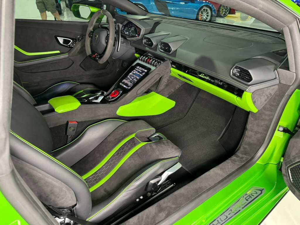 2023 Lamborghini Huracan Tecnica Verde Selvans paint/calipers, Ad Personam interior, centerlock wheels AND MORE!! Fort Lauderdale FL