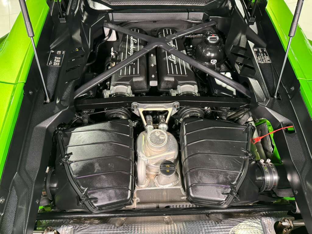 2023 Lamborghini Huracan Tecnica Verde Selvans paint/calipers, Ad Personam interior, centerlock wheels AND MORE!! Fort Lauderdale FL