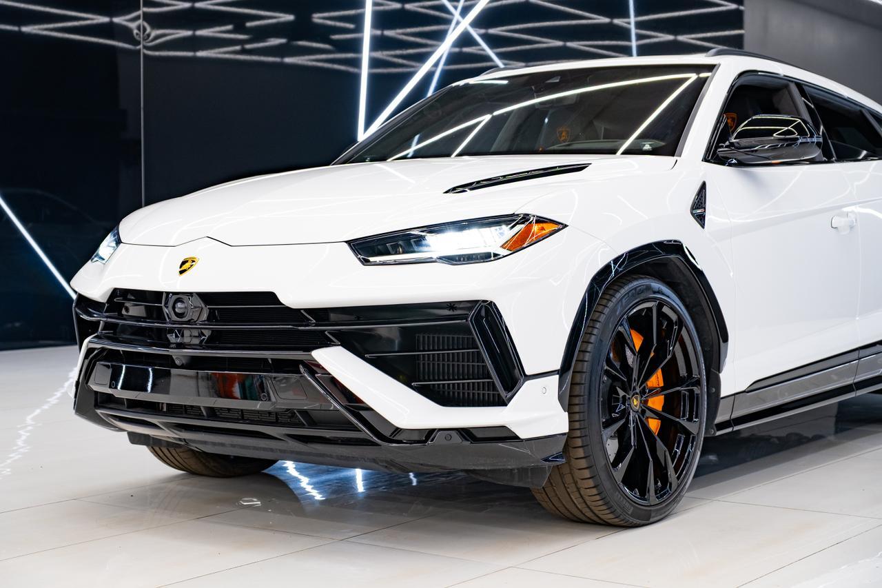 2023 Lamborghini Urus Miami FL