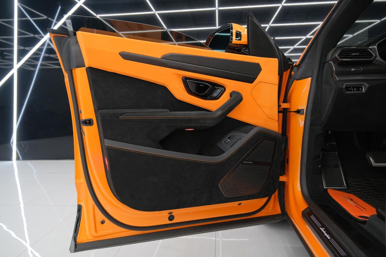 2023 Lamborghini Urus Miami FL