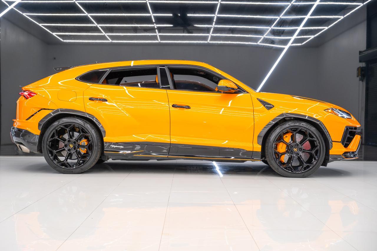 2023 Lamborghini Urus Miami FL