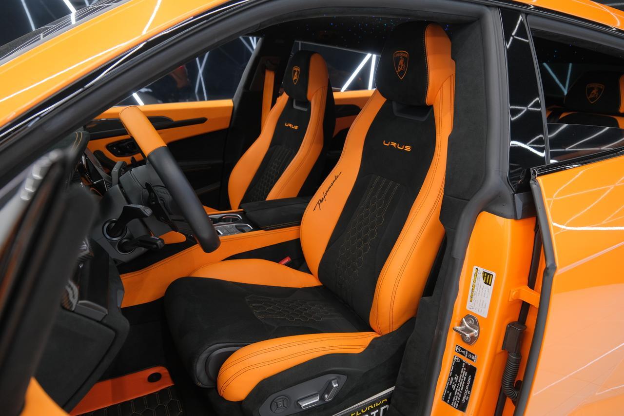 2023 Lamborghini Urus Miami FL