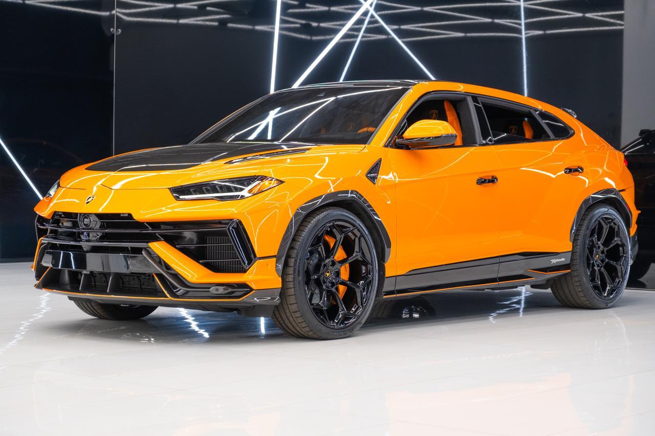 2023 Lamborghini Urus Miami FL