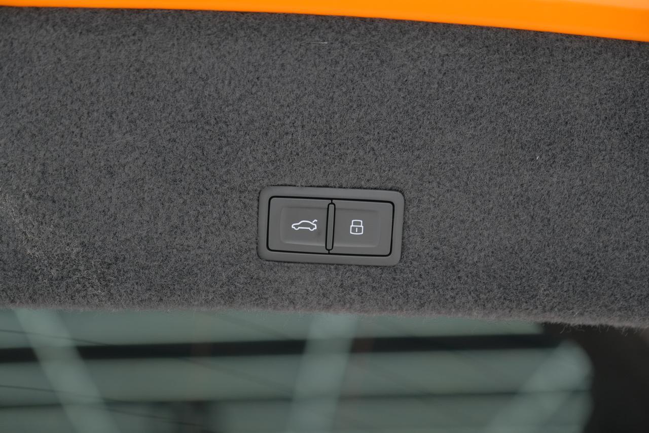 2023 Lamborghini Urus Miami FL